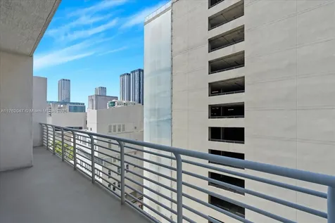 234 NE 3rd Street Miami FL 33132