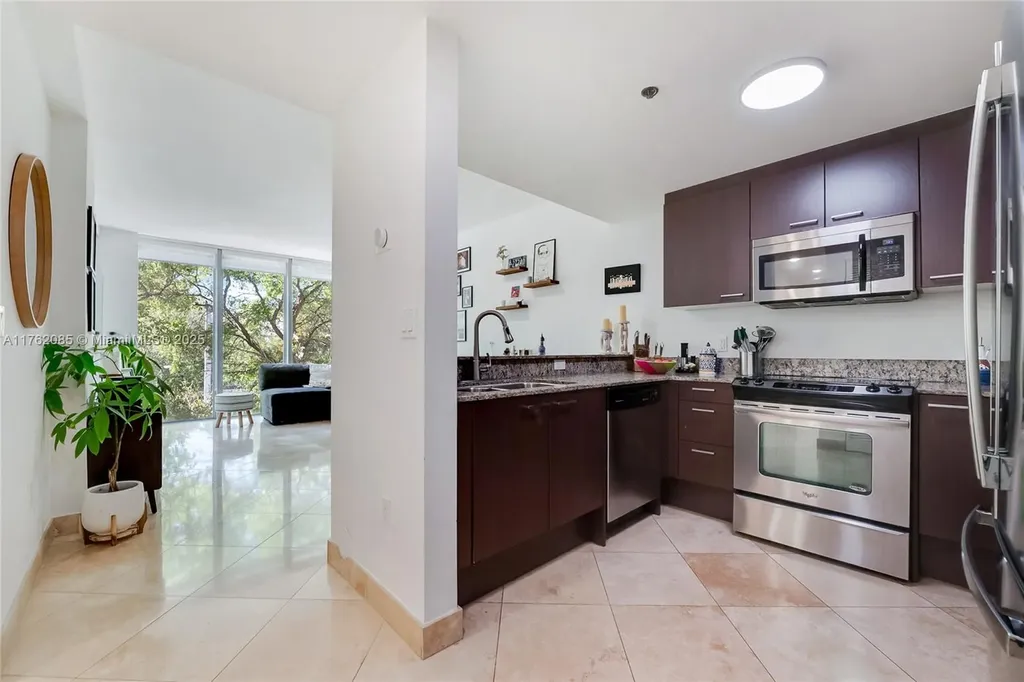 3001 SW 27th Avenue Miami FL 33133