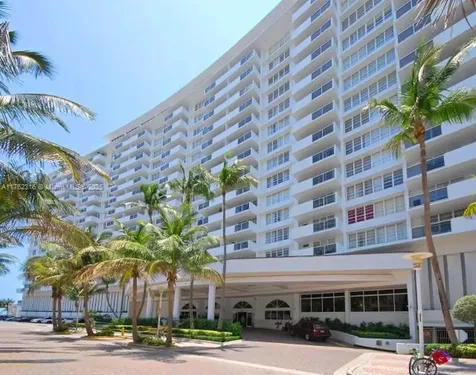 100 Lincoln Road Miami Beach FL 33139