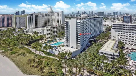 100 Lincoln Road Miami Beach FL 33139