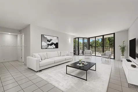 4000 Towerside Terrace Miami FL 33138