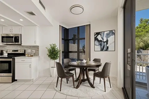 4000 Towerside Terrace Miami FL 33138