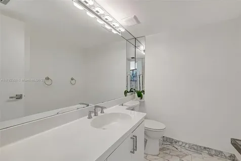4000 Towerside Terrace Miami FL 33138