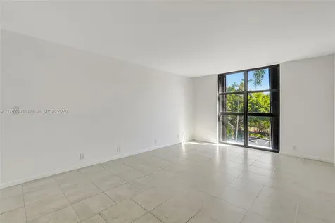 4000 Towerside Terrace Miami FL 33138