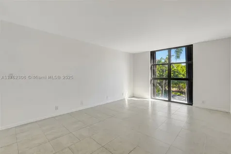4000 Towerside Terrace Miami FL 33138