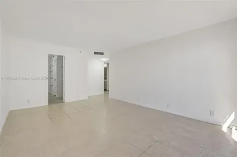 4000 Towerside Terrace Miami FL 33138