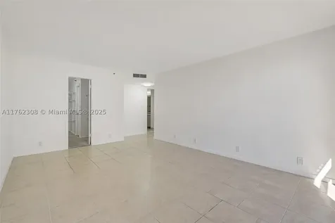 4000 Towerside Terrace Miami FL 33138