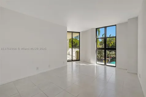 4000 Towerside Terrace Miami FL 33138
