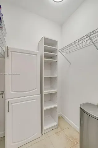 4000 Towerside Terrace Miami FL 33138