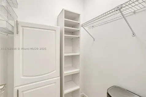 4000 Towerside Terrace Miami FL 33138