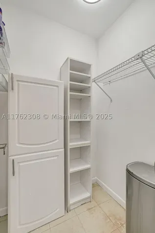 4000 Towerside Terrace Miami FL 33138