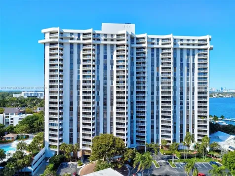 4000 Towerside Terrace Miami FL 33138