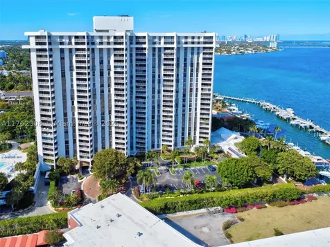 4000 Towerside Terrace Miami FL 33138