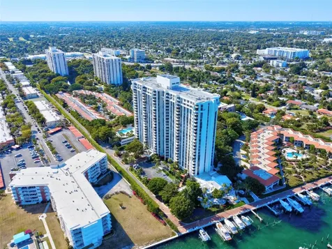 4000 Towerside Terrace Miami FL 33138