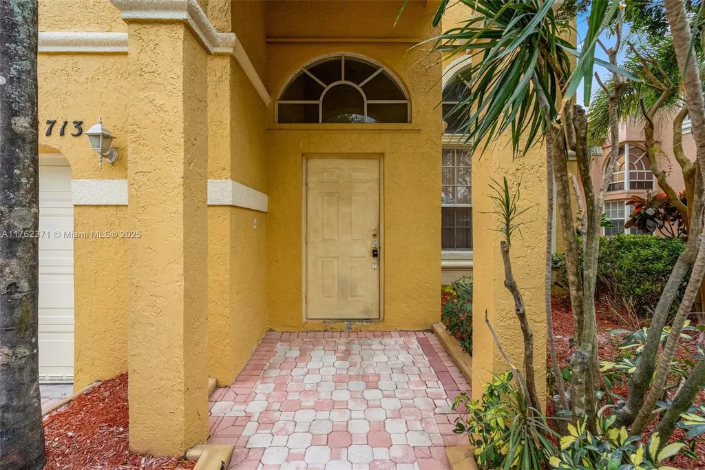 4713 NW 115th Avenue Coral Springs FL 33076