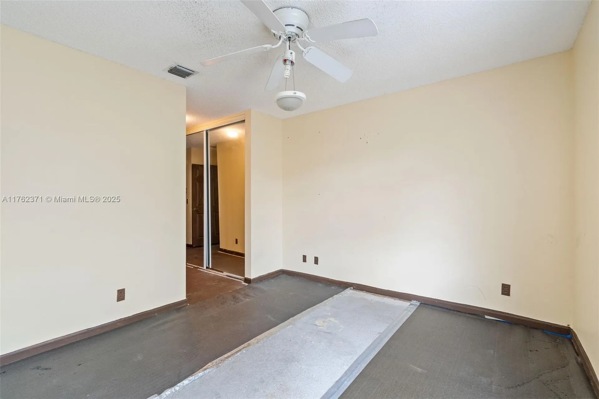 4713 NW 115th Avenue Coral Springs FL 33076