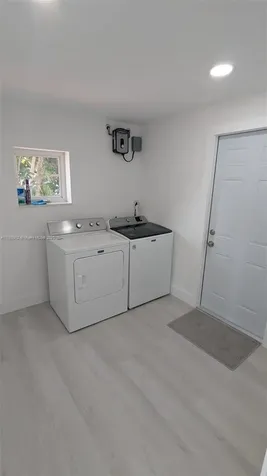 2421 NW 180th Terrace Miami Gardens FL 33056