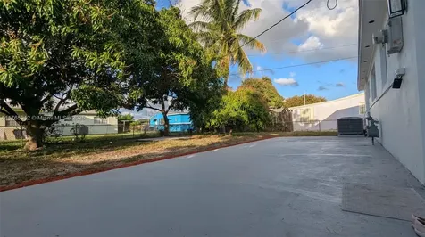 2421 NW 180th Terrace Miami Gardens FL 33056