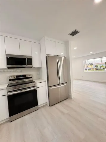 2421 NW 180th Terrace Miami Gardens FL 33056