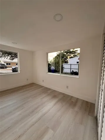 2421 NW 180th Terrace Miami Gardens FL 33056