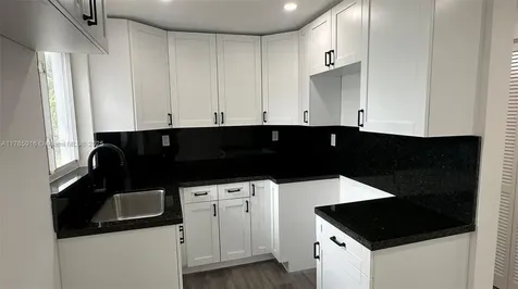 9751 SW 47th Street Miami FL 33165