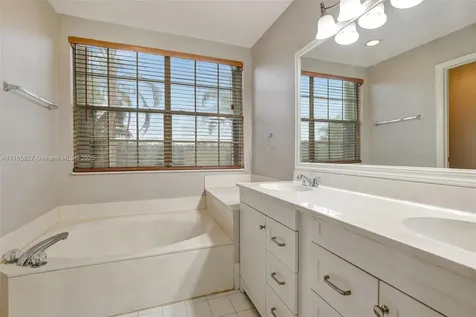 421 Bermuda Springs Drive Weston FL 33326