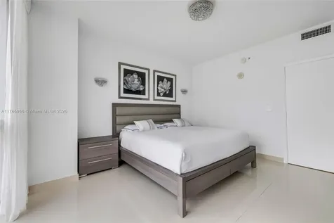18201 Collins Avenue Sunny Isles Beach FL 33160
