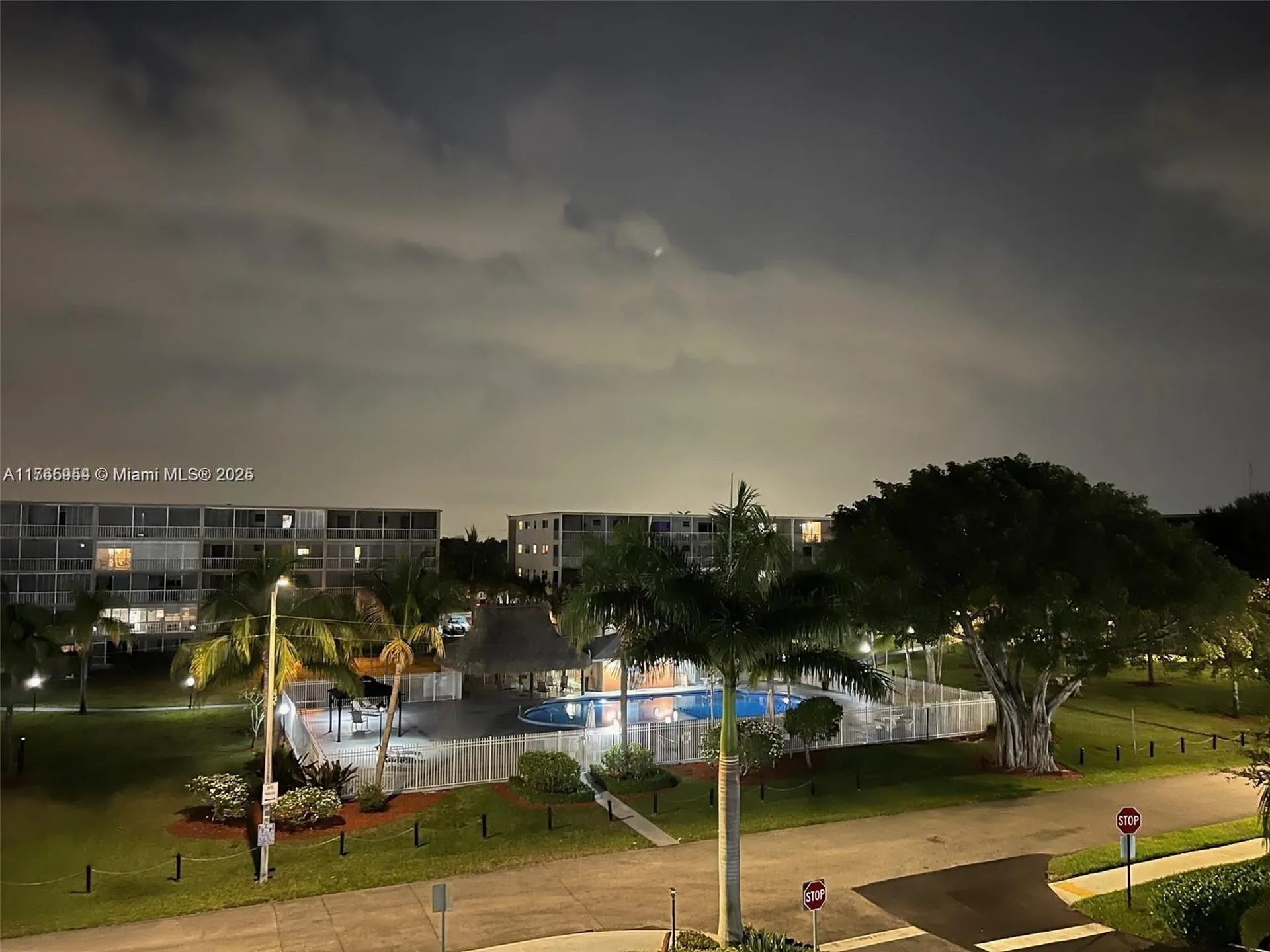 4800 Hillcrest Lane Hollywood FL 33021