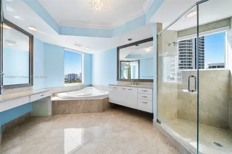21200 Point Place Aventura FL 33180