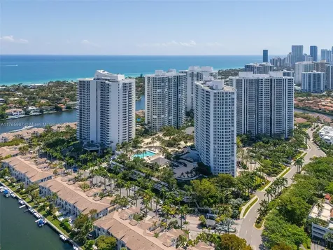21200 Point Place Aventura FL 33180