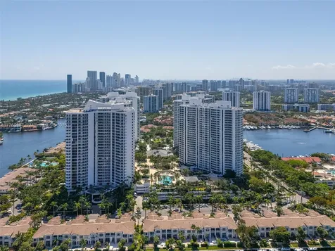 21200 Point Place Aventura FL 33180