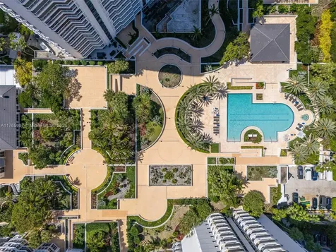 21200 Point Place Aventura FL 33180