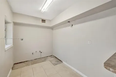 520 Carolina Avenue Fort Lauderdale FL 33312