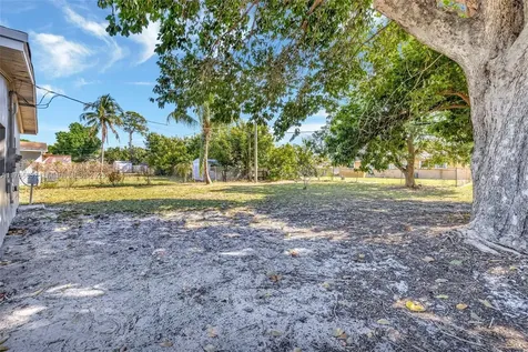 520 Carolina Avenue Fort Lauderdale FL 33312