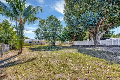 520 Carolina Avenue Fort Lauderdale FL 33312