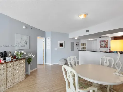 16699 Collins Avenue Sunny Isles Beach FL 33160