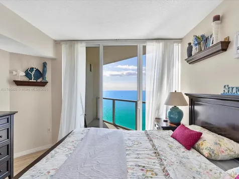 16699 Collins Avenue Sunny Isles Beach FL 33160