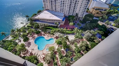 520 Brickell Key Drive Miami FL 33131