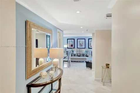 520 Brickell Key Drive Miami FL 33131