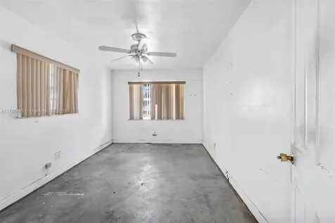 2300 NW 11th Court Pompano Beach FL 33069
