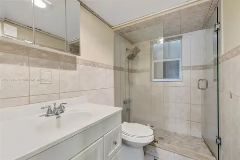 2200 Diana Drive Hallandale Beach FL 33009