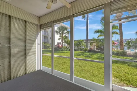 2200 Diana Drive Hallandale Beach FL 33009