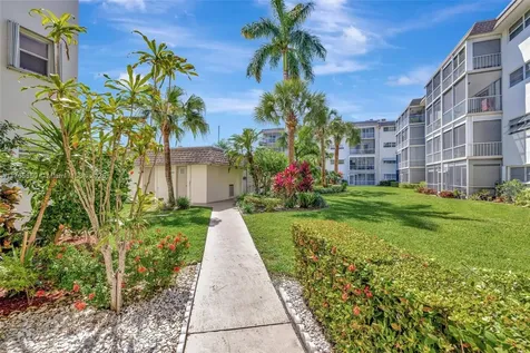2200 Diana Drive Hallandale Beach FL 33009