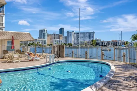 2200 Diana Drive Hallandale Beach FL 33009