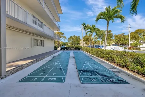 2200 Diana Drive Hallandale Beach FL 33009