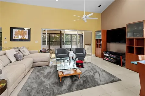 7332 NW 83rd Way Tamarac FL 33321