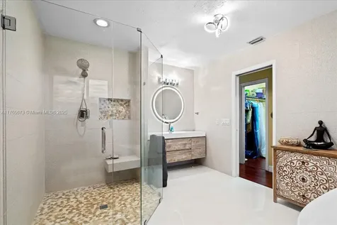 7332 NW 83rd Way Tamarac FL 33321
