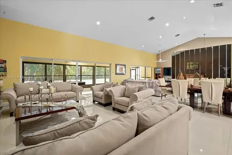 7332 NW 83rd Way Tamarac FL 33321