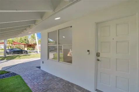 19331 NE 18th Court Miami FL 33179