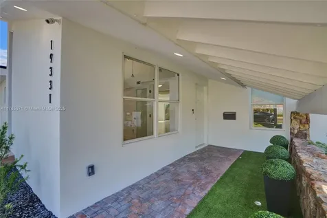 19331 NE 18th Court Miami FL 33179